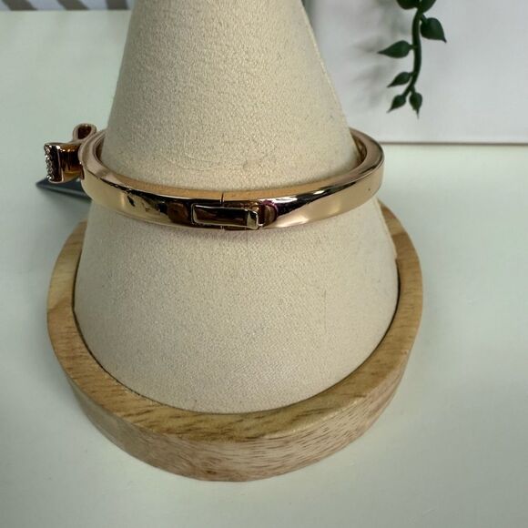 NWT Kate Spade “Ready Set Bow” Rose Gold Bow Clasp Bracelet - Picture 5 of 5